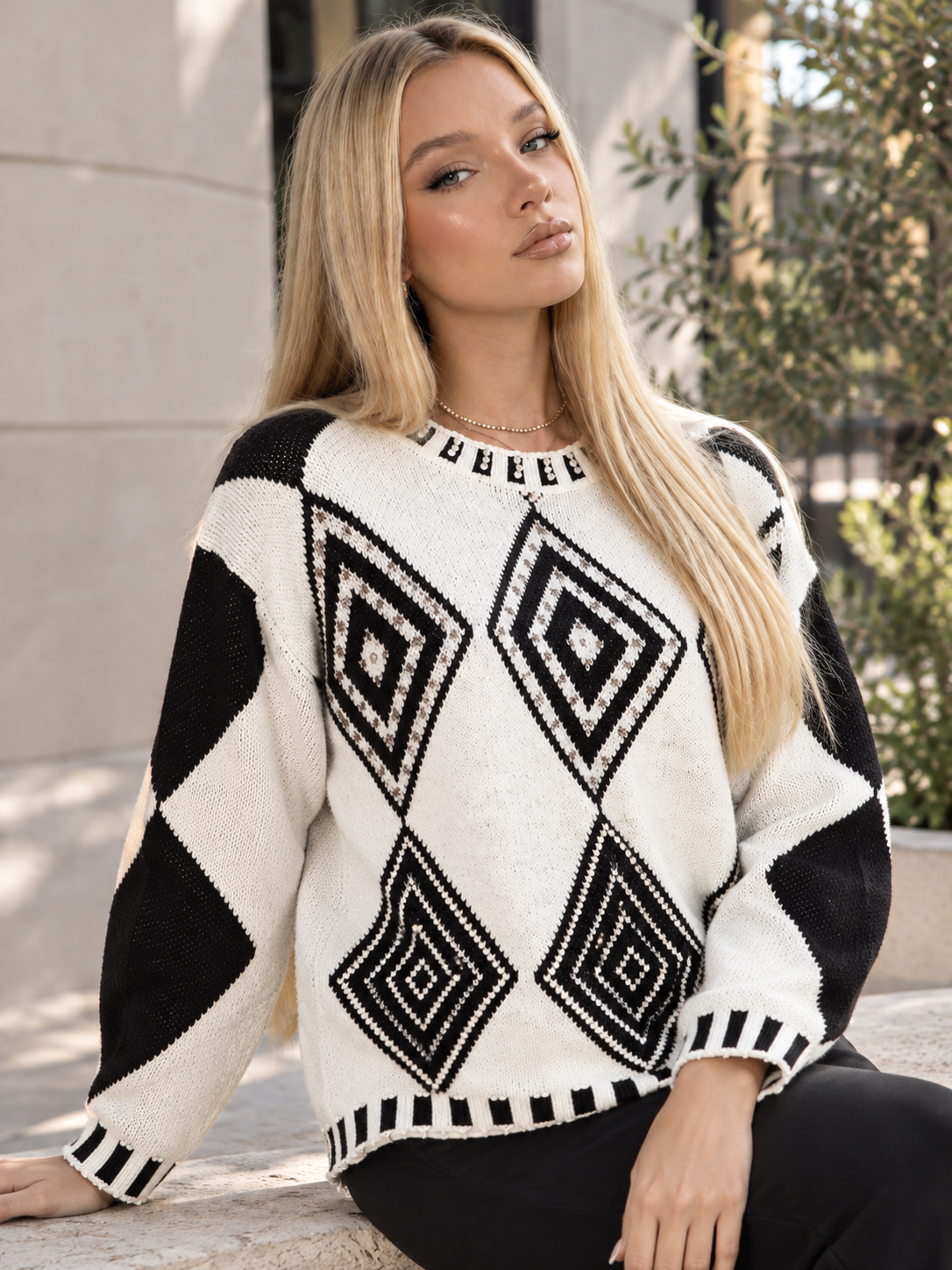 Ivory Black Diamond Print Crew Sweater blank